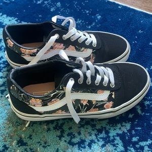 Super cute Girls Vans Sneakers size 2